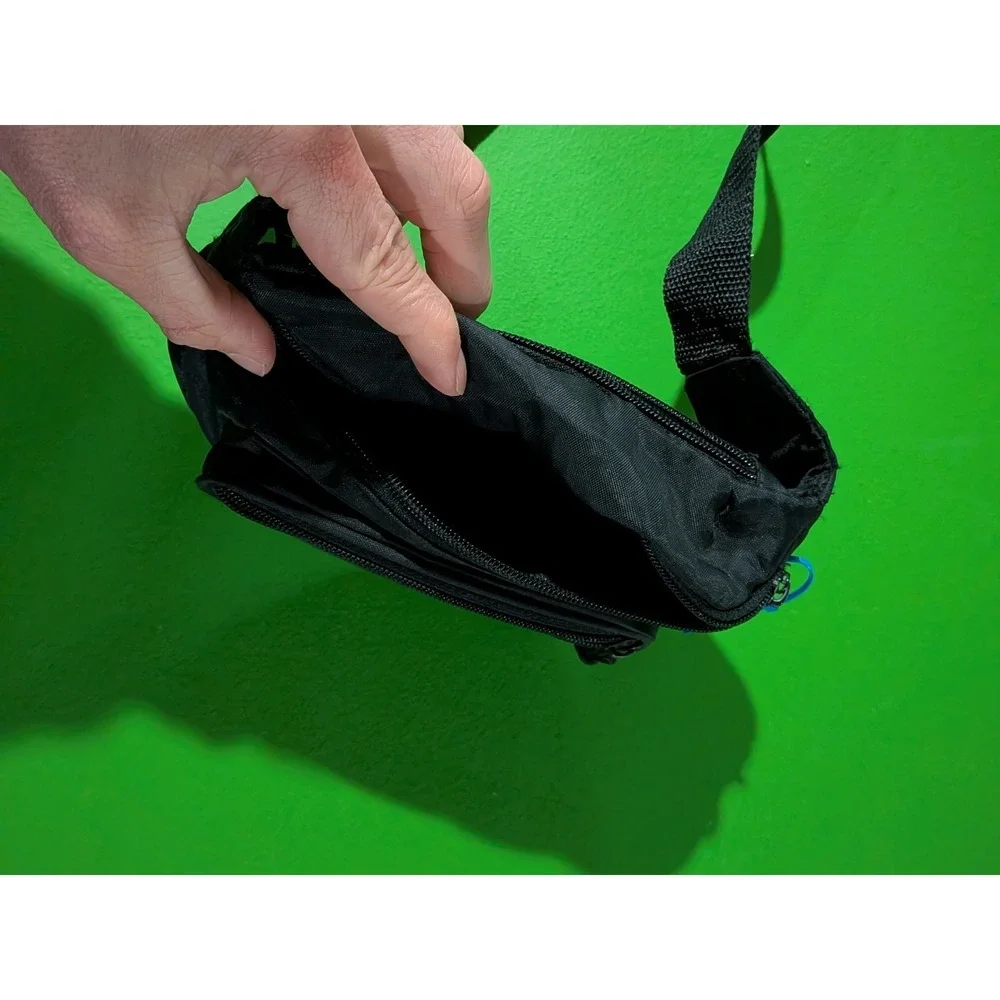 LaTIQUE High Energy nylon‎ waist fanny pack Black Vintage